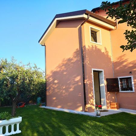 Appartamento Dolcitalia In Lazise Exterior photo